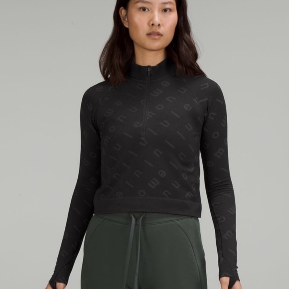 Lululemon Rest Less Cropped Half Zip size 6 in Logo Letter Black/Graphite Grey. - Picture 6 of 8